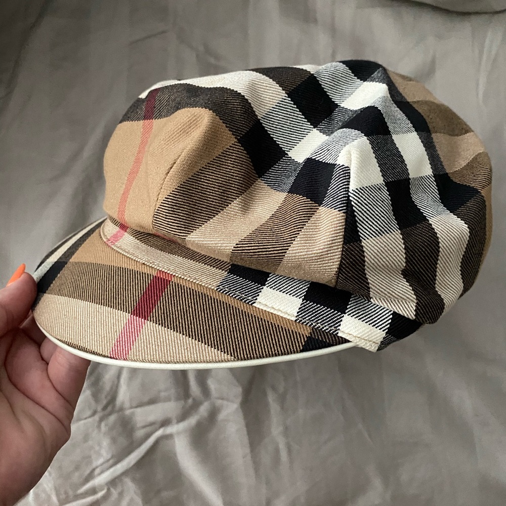Authentic Burberry baker hat